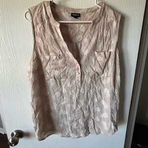 torrid Blush Pink Floral Sleeveless Henley Tank